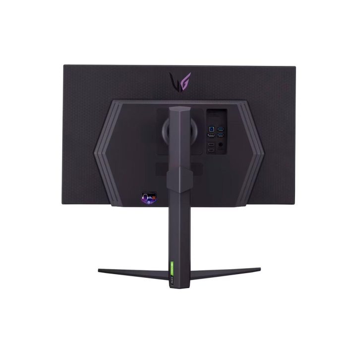 Monitor Gaming LG 31.5" UHD IPS (3840 x 2160) 144Hz, HDMI x2, DP x1, HP-Out x1, USB 3.0 x3